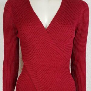 NWOT Leo Peressi red 100% baby alpaca v-neck pullover sweater ladies Medium